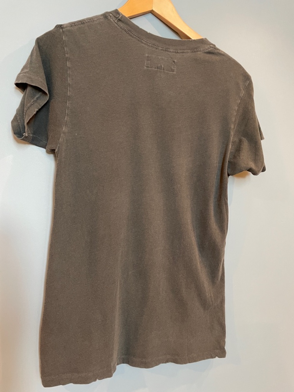 THE GREAT. Charcoal Gray Crewneck Tee size 1 distressed - Picture 2 of 9